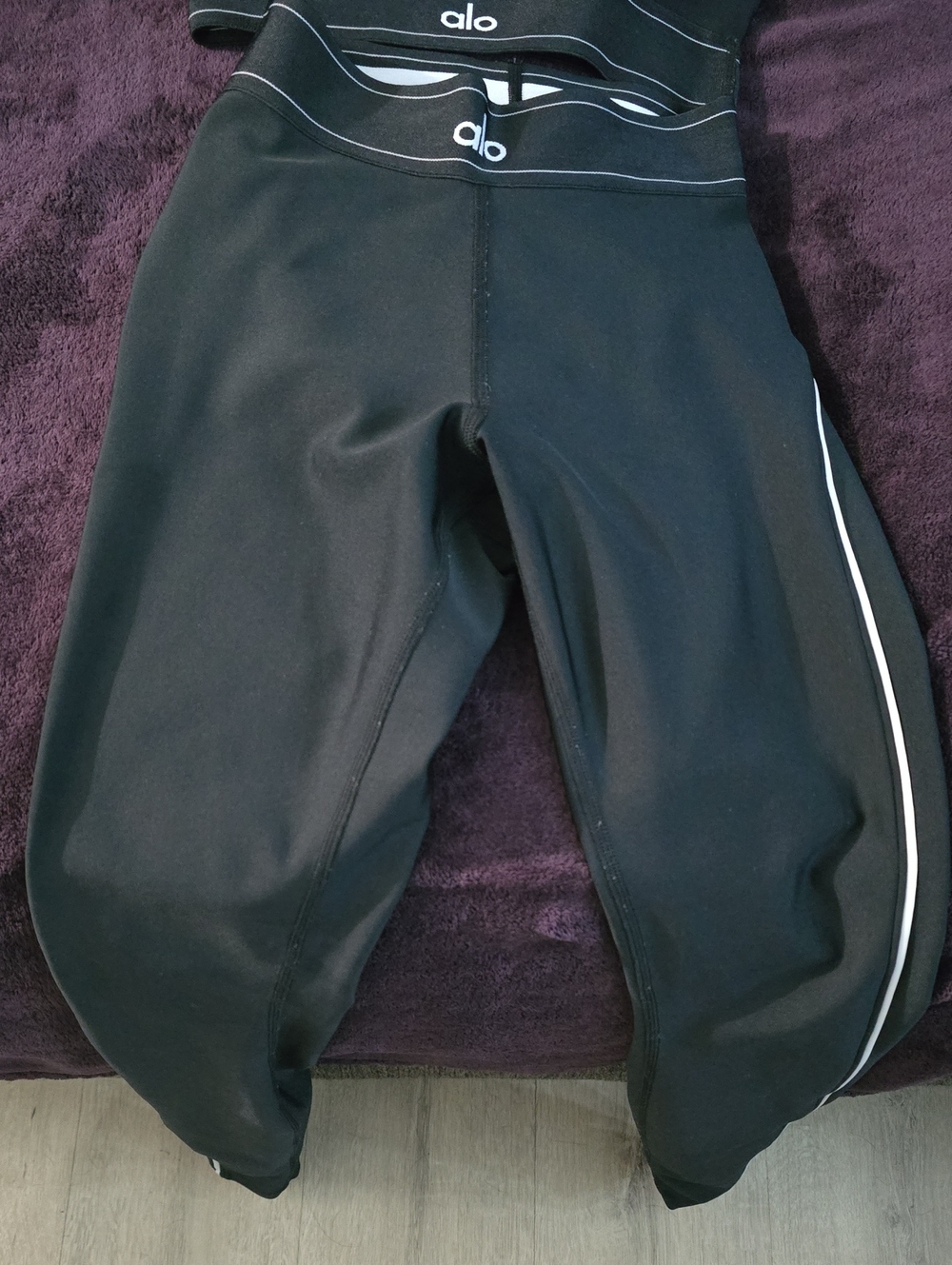 ALO Yoga Airlift Suit Up Set - Picture 3 of 10
